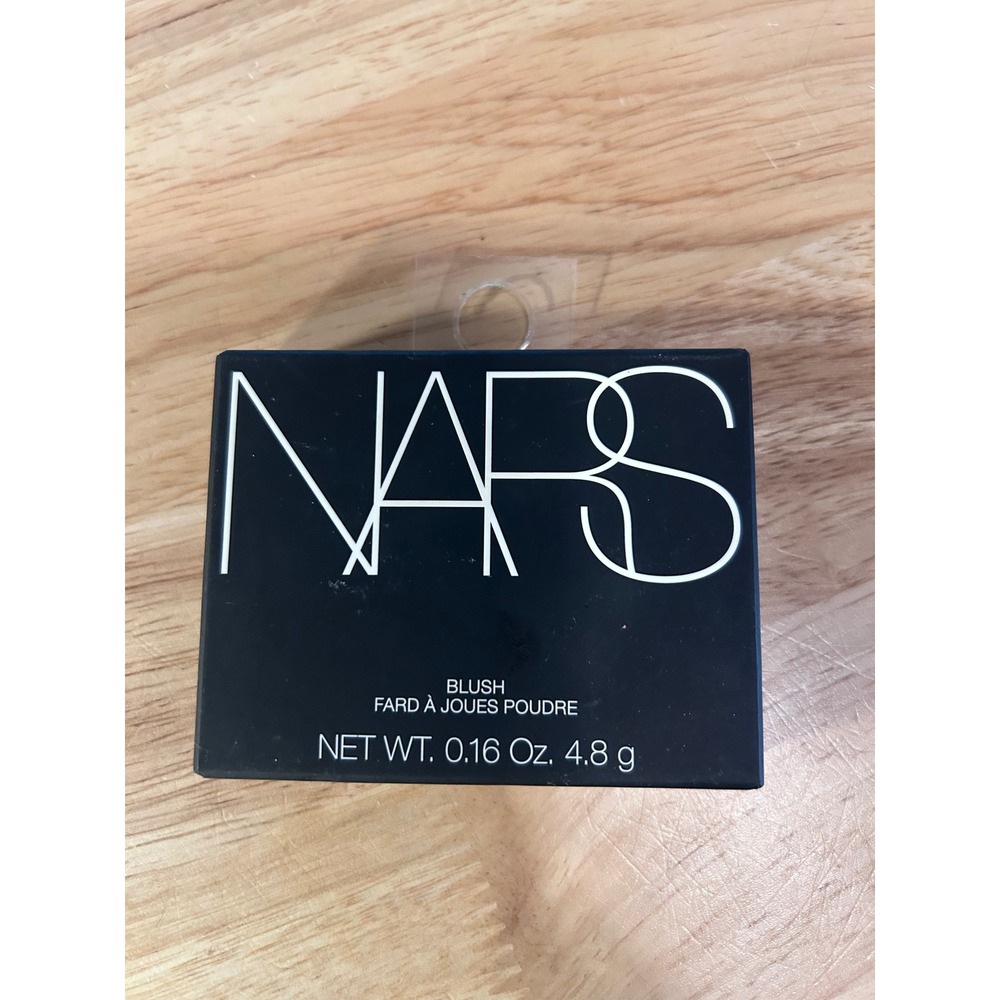 NARS Blush Women 0.16 oz Illicit‎ 4079 Satin Peachy Nude Powder Compact New
